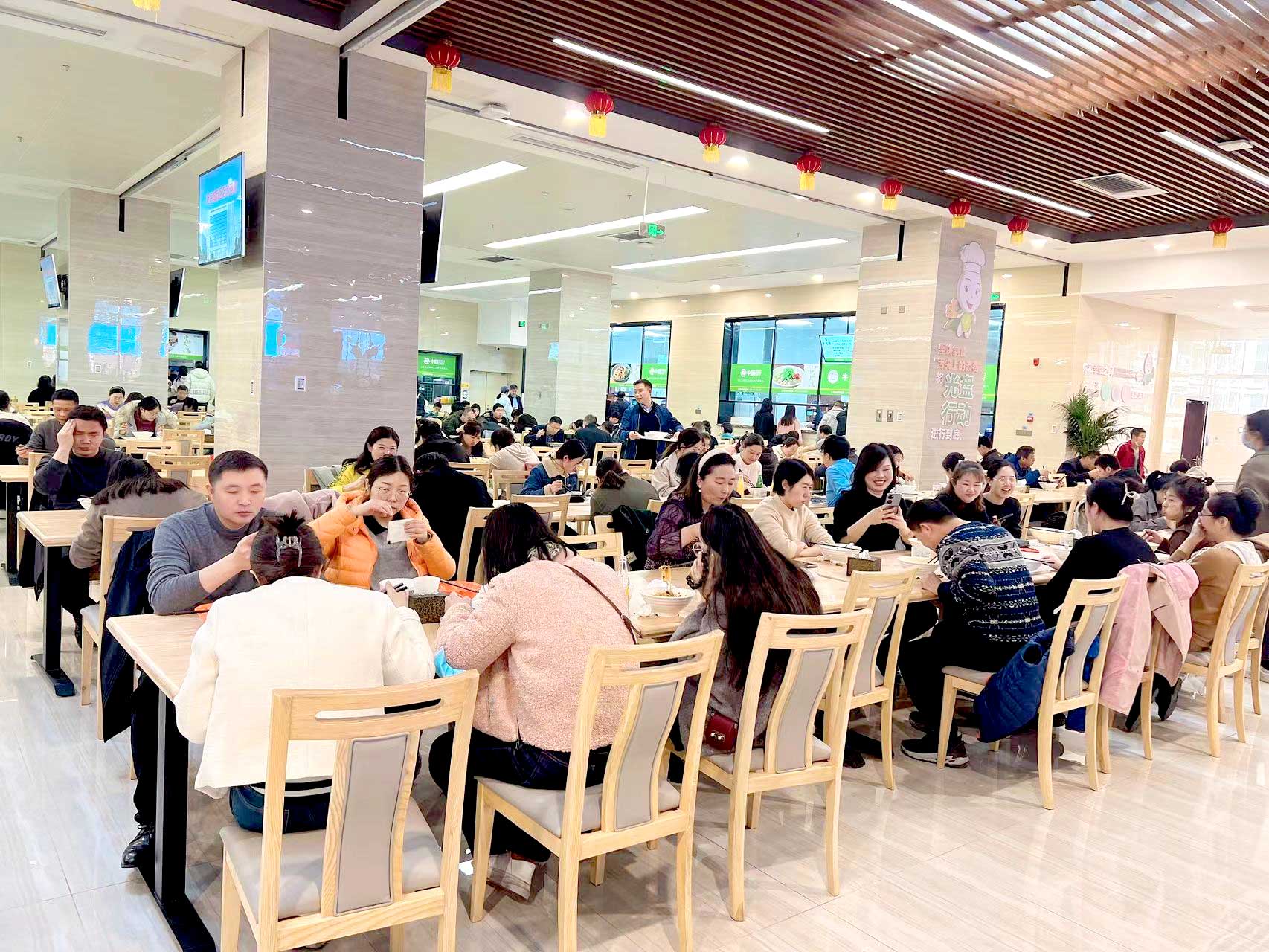 打造員工“滿意食堂”，食堂承包公司運營秘訣